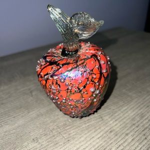 Decorative apple